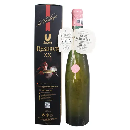 Vin alb Muscat Ottonel 1982, Vinia