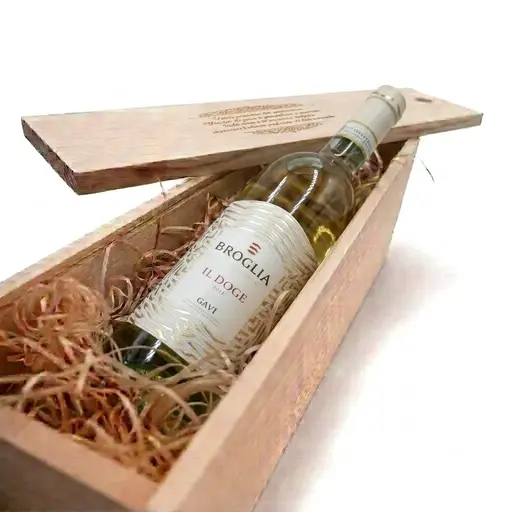 Pachet Cadou Cutie Lemn Personalizata Vin Alb Gavi DOCG