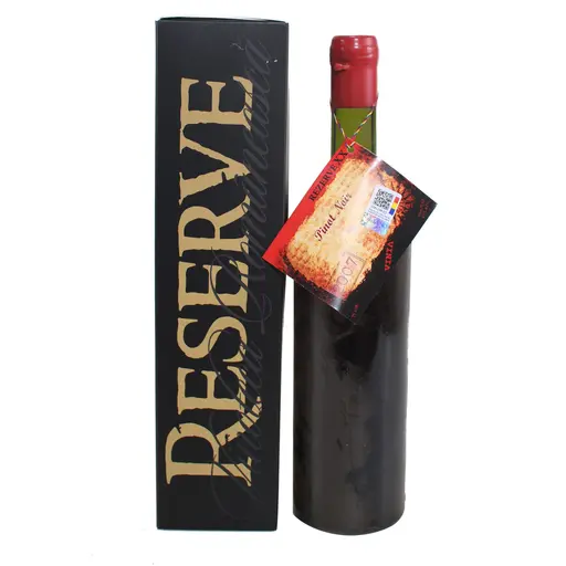 Vin rosu Pinot Noir 2007, Vinia