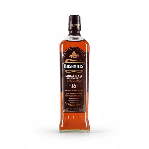 Whiskey Bushmills Single Malt 16 Ani, culoare rubinie