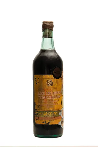 Vin rosu dulce Rosu de Desert 2001, Vinia