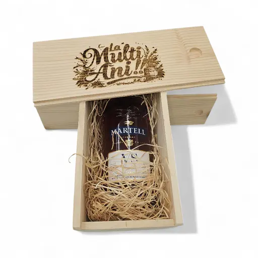 Coniac Martell VS + cutie lemn personalizata