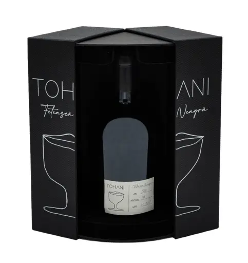 Domeniile Tohani Vinoteca Feteasca Neagra 2003: Vin de An Cald