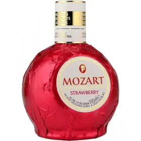 Lichior Mozart Strawberry White Chocolate Cream, Austria