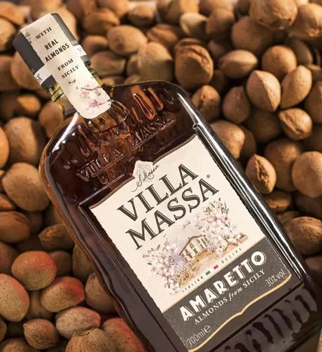 Villa Massa Amaretto Lichior